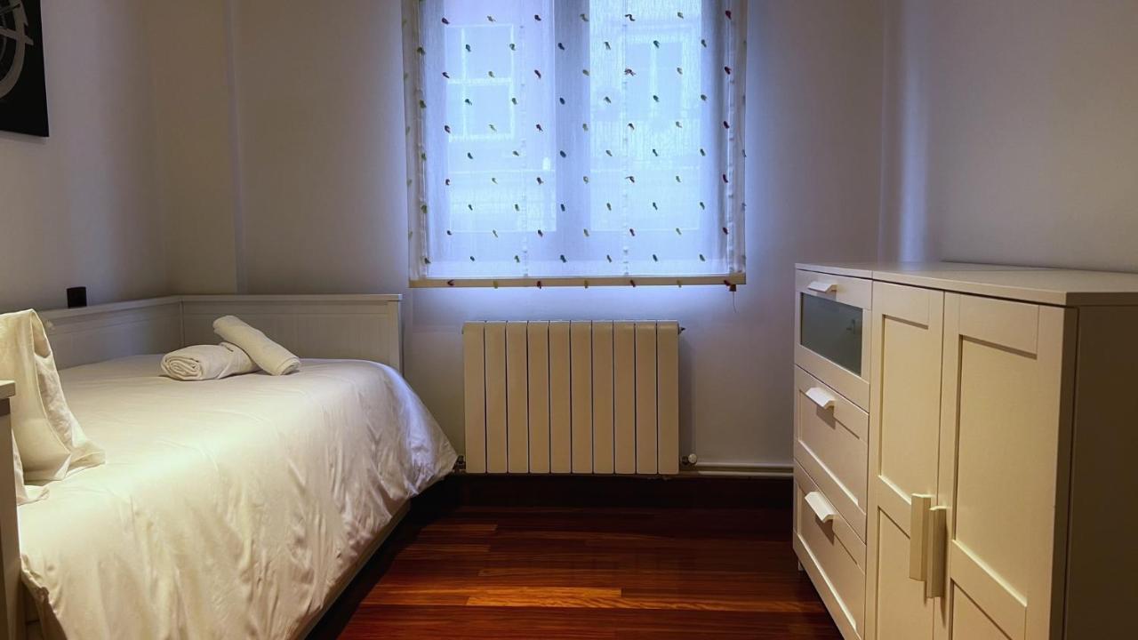 Appartamento Epalza, Vivienda Turistica Centrica Con Wifi Bilbao Esterno foto